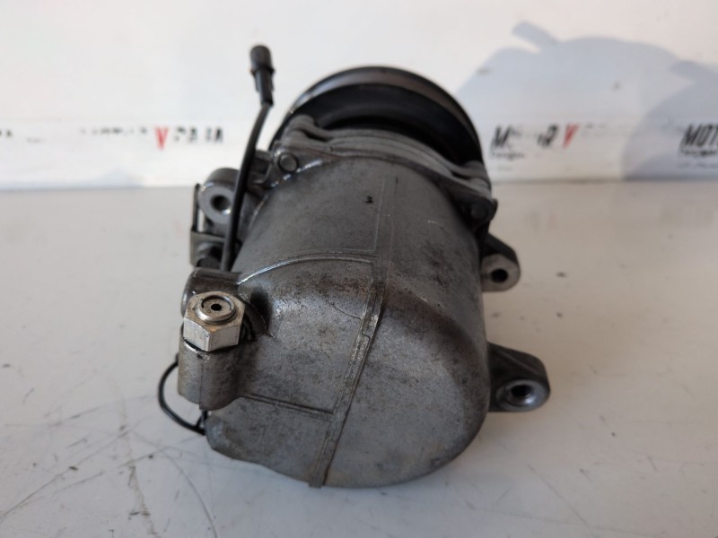 Recambio de compresor aire acondicionado para suzuki jimny (sn/fj) k9k700 referencia OEM IAM 9520070CN0  