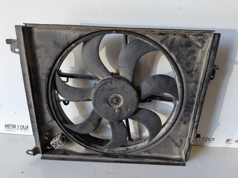 Recambio de electroventilador para renault scenic iii (jz) r9m402 referencia OEM IAM   