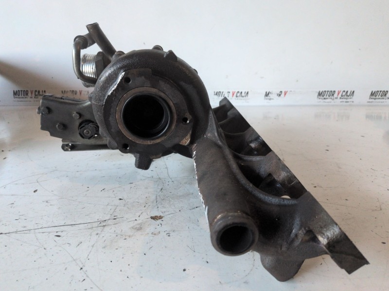 Recambio de turbocompresor para volvo v70 familiar d5244t referencia OEM IAM   