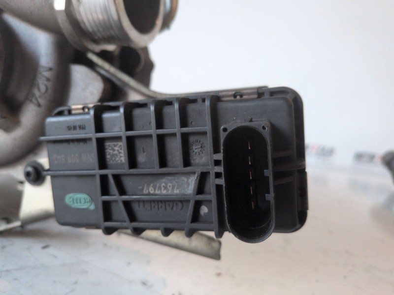 Recambio de turbocompresor para volvo v70 familiar d5244t referencia OEM IAM   
