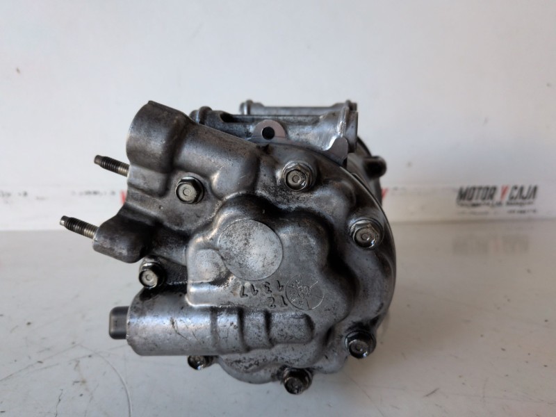 Recambio de compresor aire acondicionado para citroen c5 berlina g8da referencia OEM IAM 9660555280  