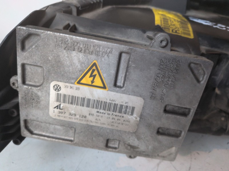 Recambio de faro derecho para volkswagen passat cc (357) cba referencia OEM IAM 3C8941752C  