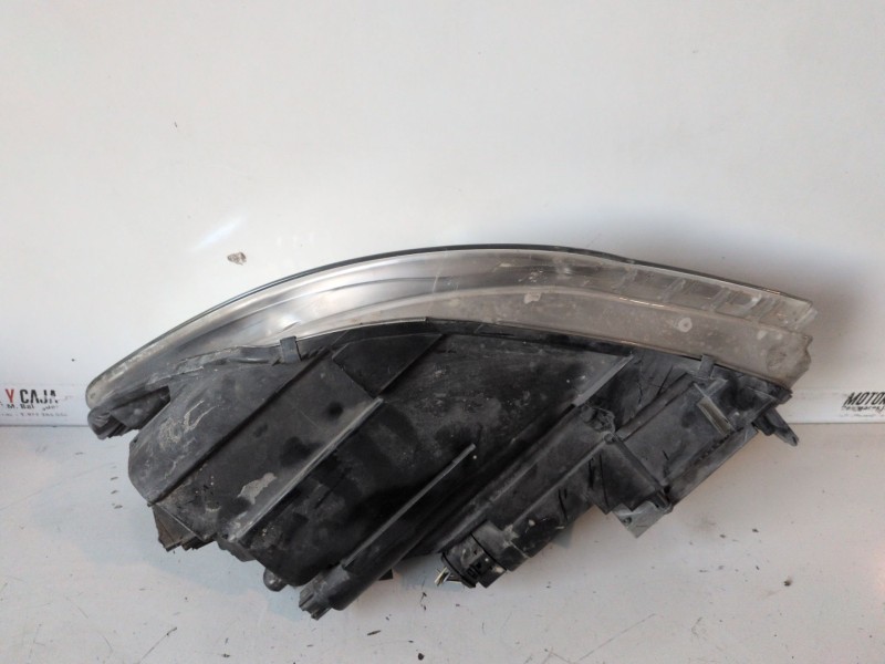 Recambio de faro derecho para volkswagen passat cc (357) cba referencia OEM IAM 3C8941752C  