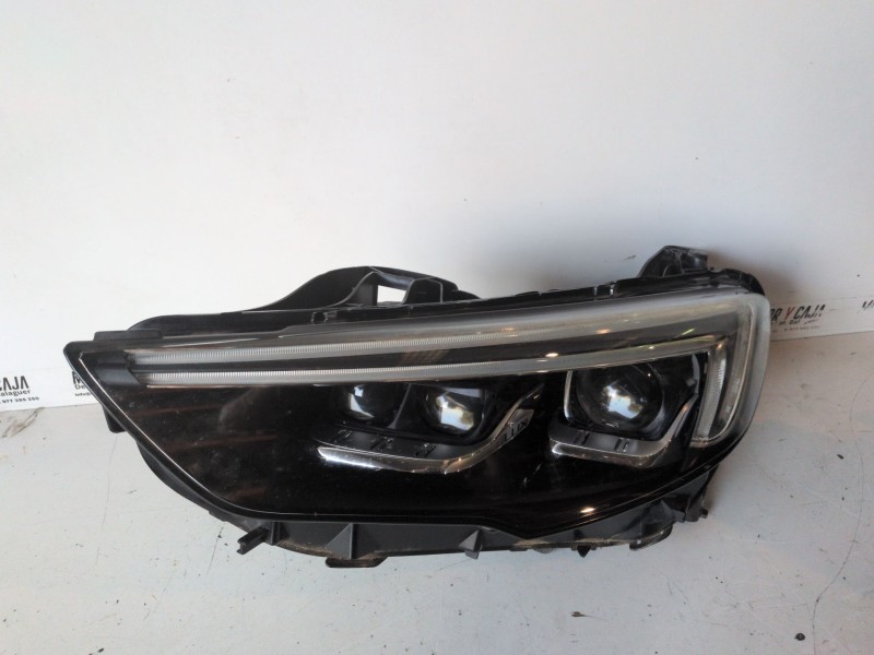 Recambio de faro izquierdo para opel insignia b sports tourer b20dth referencia OEM IAM 39102888  