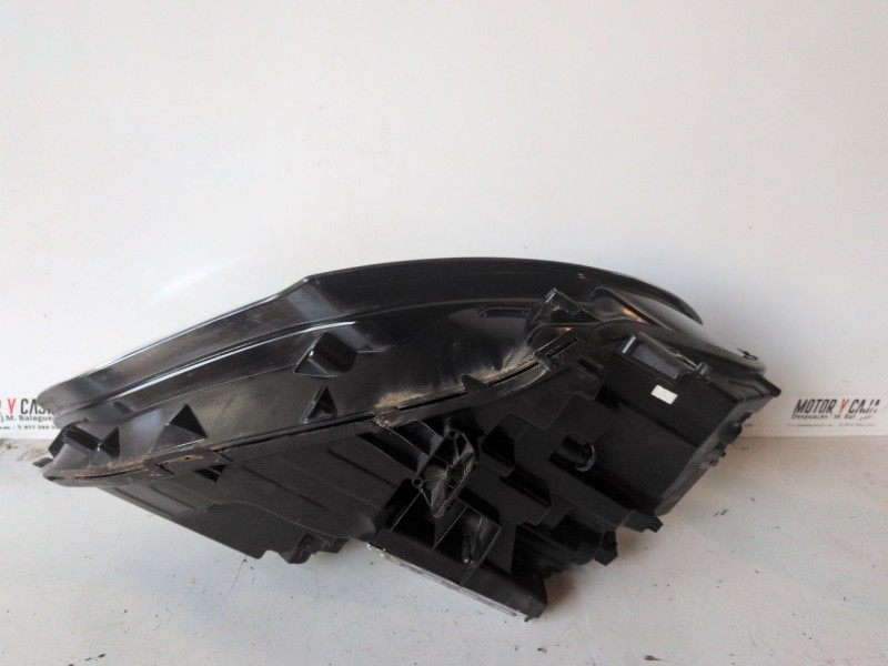 Recambio de faro izquierdo para opel insignia b sports tourer b20dth referencia OEM IAM 39102888  