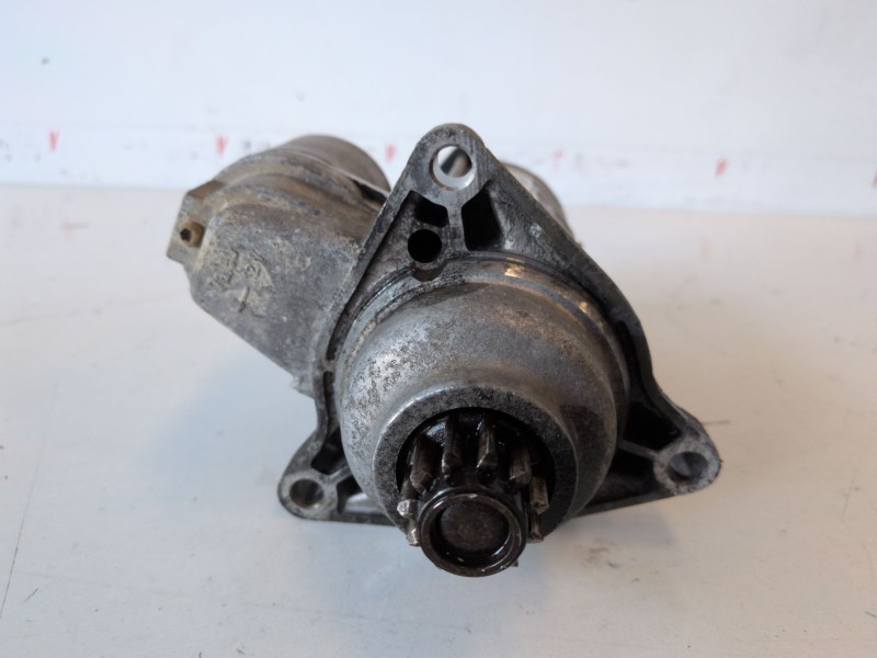 Recambio de motor arranque para volkswagen t4 transporter syncro axl referencia OEM IAM D7RS31  