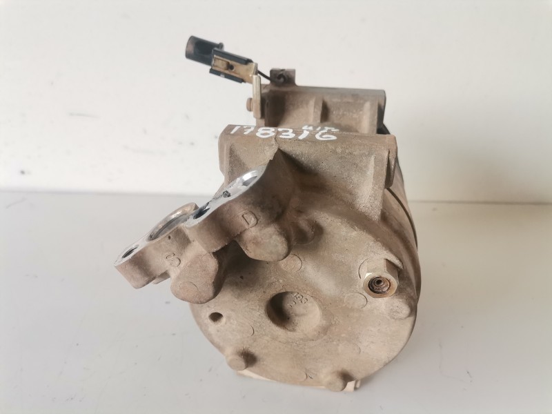 Recambio de compresor aire acondicionado para mitsubishi l200 (ka0/kb0) 4d56 referencia OEM IAM 5060121511  