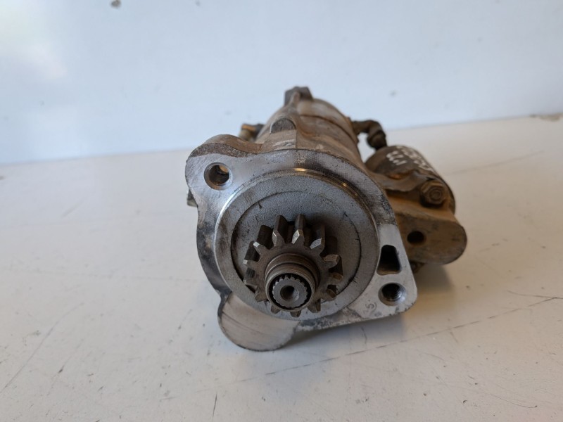 Recambio de motor arranque para land rover discovery 5 204dta referencia OEM IAM 4380003120  
