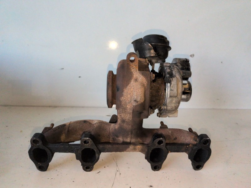 Recambio de turbocompresor para seat leon (1p1) bxe referencia OEM IAM 03G253014F  