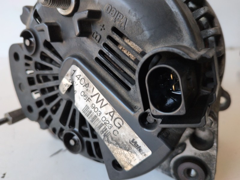 Recambio de alternador para audi a3 (8p1) cbbb referencia OEM IAM 06F903023C  