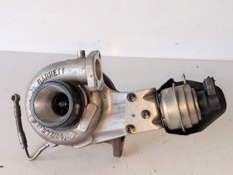 Recambio de turbocompresor para opel insignia berlina a20dth referencia OEM IAM 55570748  