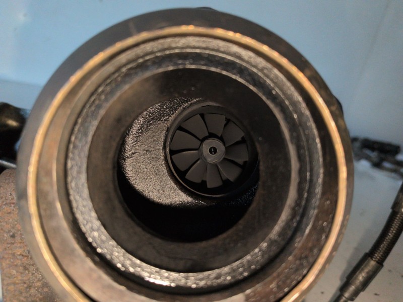 Recambio de turbocompresor para opel insignia berlina a20dth referencia OEM IAM 55570748  