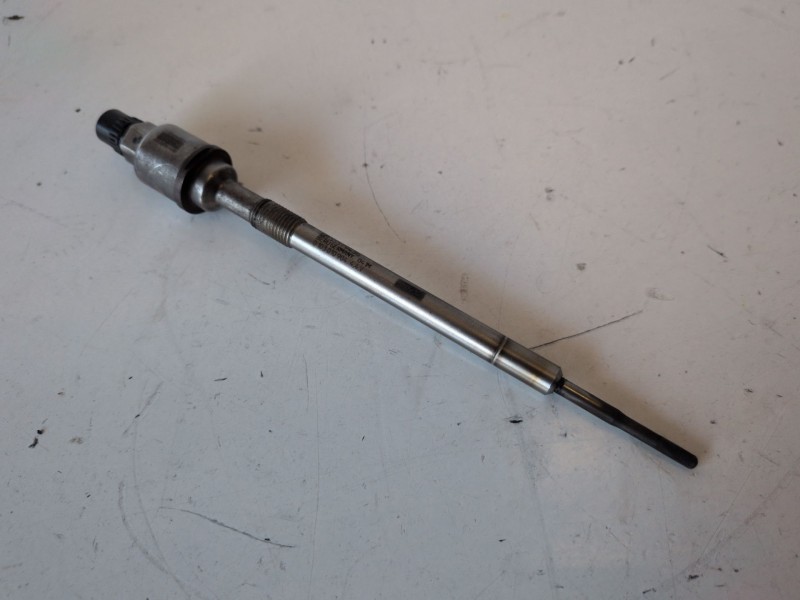 Recambio de calentadores para opel insignia berlina a20dth referencia OEM IAM 55579436  
