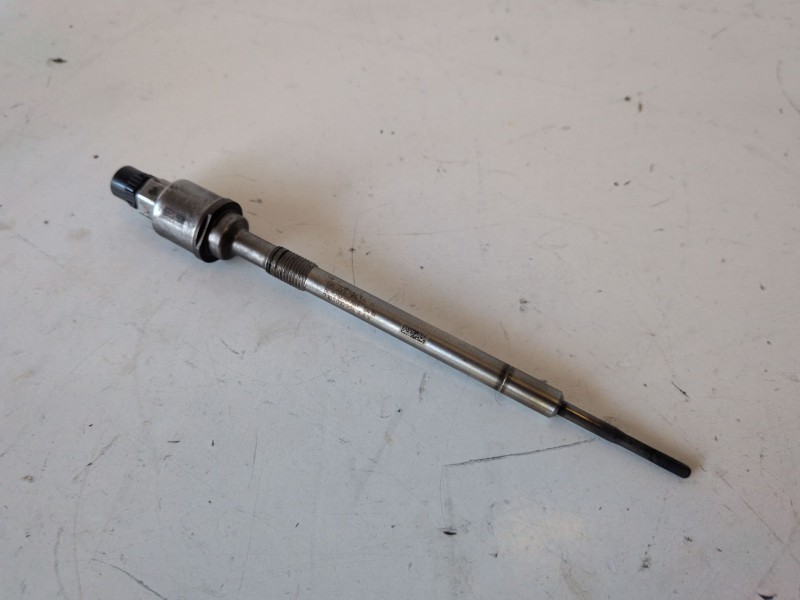Recambio de calentadores para opel insignia berlina a20dth referencia OEM IAM 55579436  