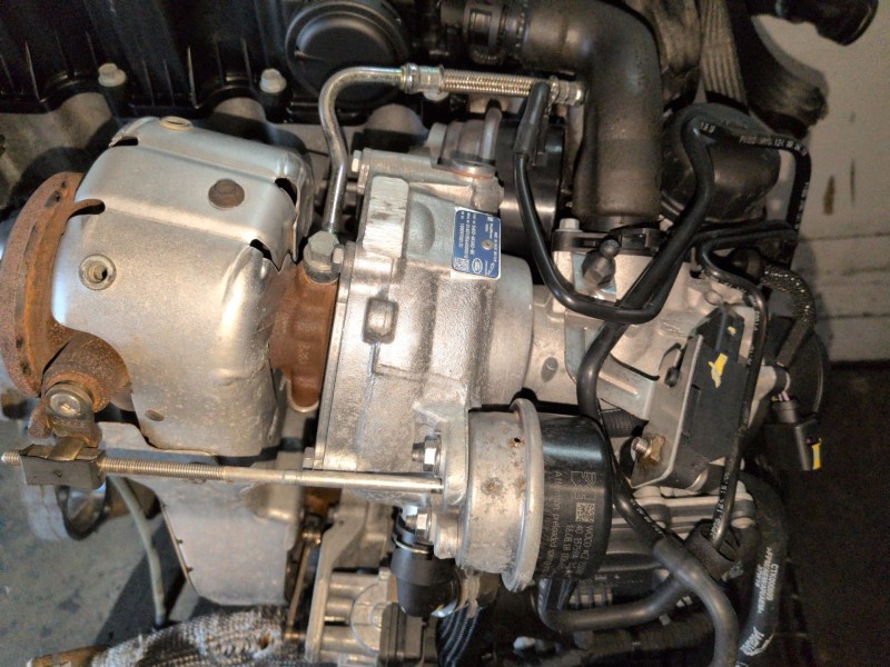 Recambio de motor completo para land rover discovery 5 204dta referencia OEM IAM 204DTA  