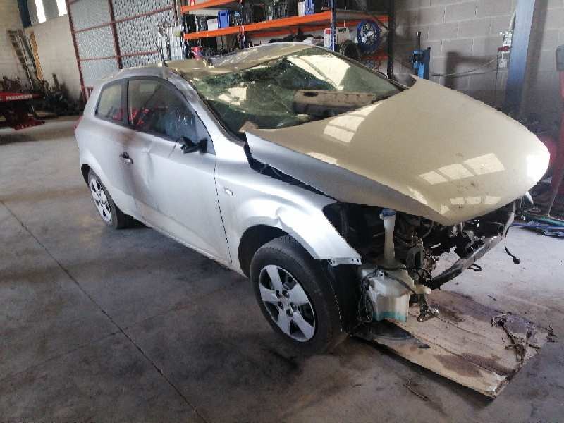 kia ceed (ed) del año 2011