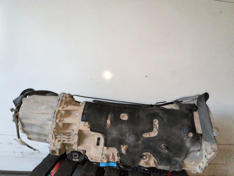 Recambio de caja cambios para land rover discovery 5 204dta referencia OEM IAM 8KP70  