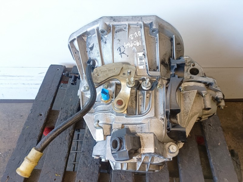 Recambio de caja cambios para renault latitude m9r824 referencia OEM IAM PK4004  