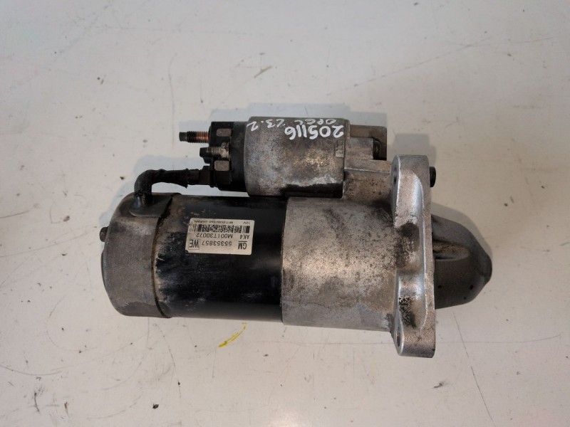 Recambio de motor arranque para opel insignia berlina a20dth referencia OEM IAM M001T30072  
