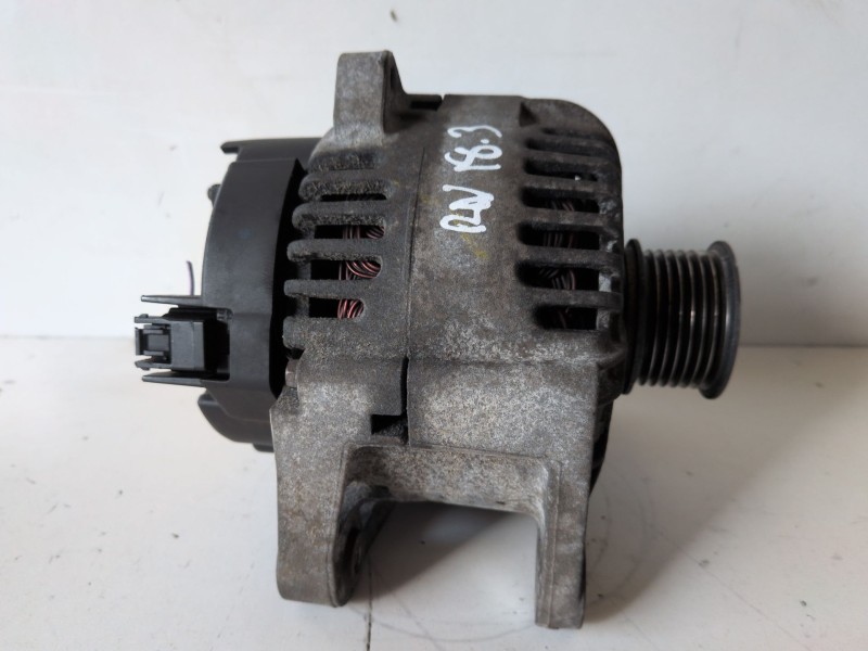 Recambio de alternador para renault scenic ii (jm) f9q804 referencia OEM IAM 8200410671B  