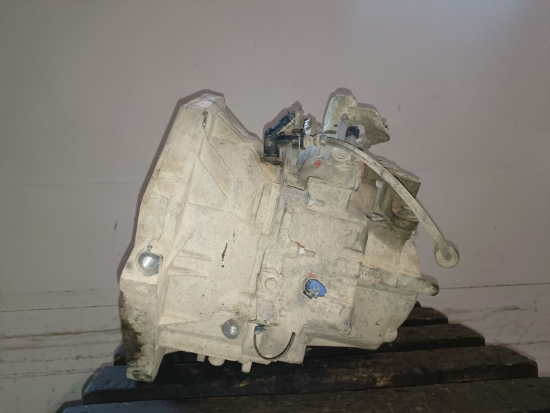Recambio de caja cambios para chevrolet captiva z22d1 referencia OEM IAM   