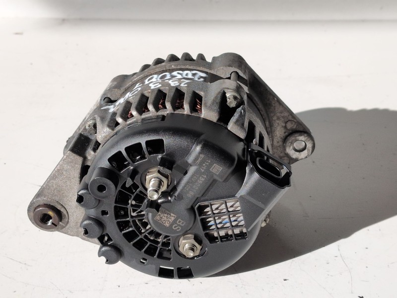 Recambio de alternador para opel astra j berlina 5p a17dtr referencia OEM IAM 13500186  