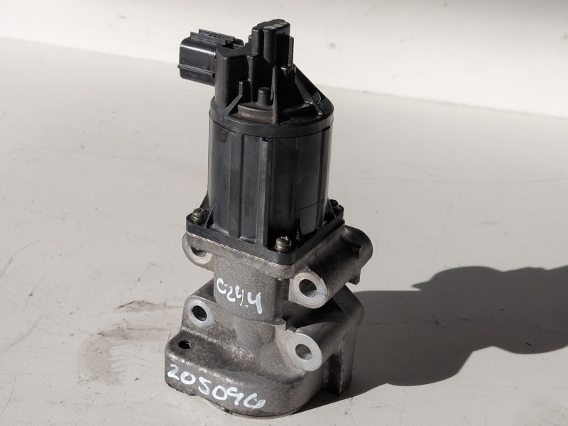 Recambio de valvula egr para opel astra j berlina 5p a17dtr referencia OEM IAM   