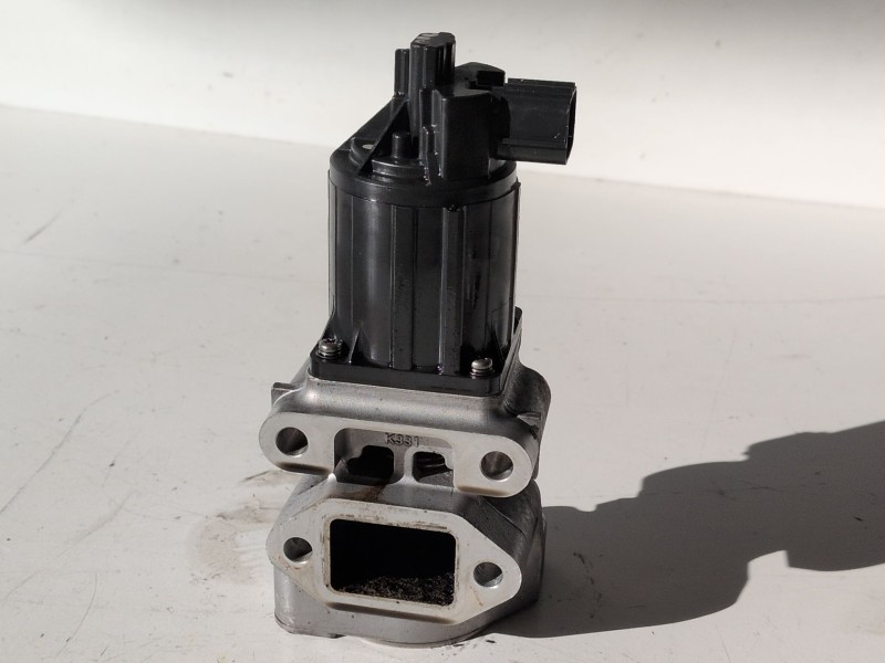 Recambio de valvula egr para opel astra j berlina 5p a17dtr referencia OEM IAM   
