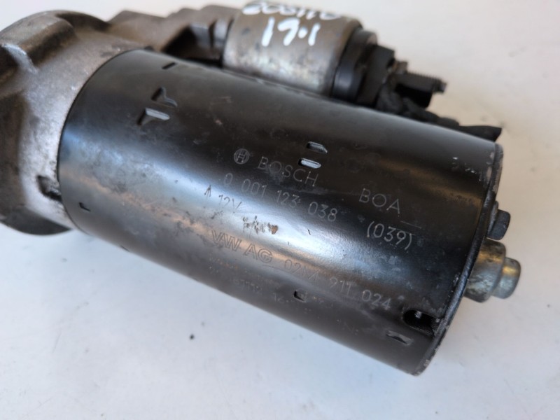 Recambio de motor arranque para audi a3 (8p1) cbbb referencia OEM IAM 0001123038  