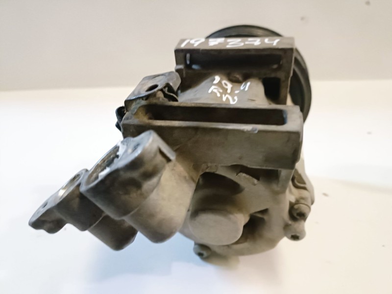 Recambio de compresor aire acondicionado para dacia duster i k9k898 referencia OEM IAM 926009154R  