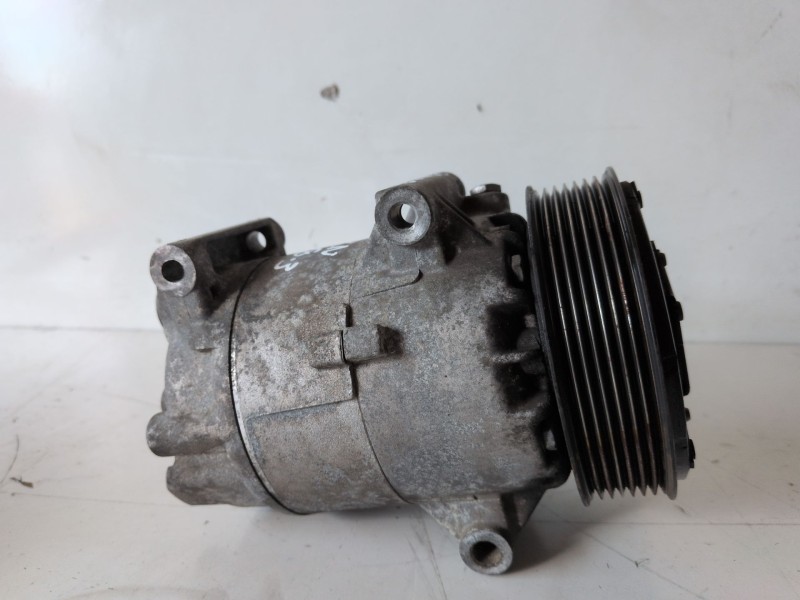 Recambio de compresor aire acondicionado para renault scenic ii (jm) f9q804 referencia OEM IAM 8200940233  