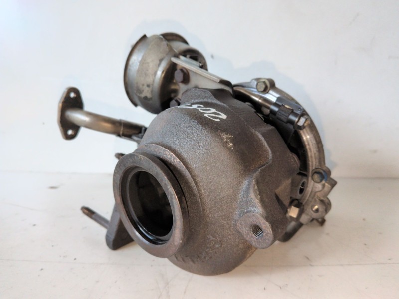 Recambio de turbocompresor para renault scenic ii (jm) f9q804 referencia OEM IAM H8200398585  