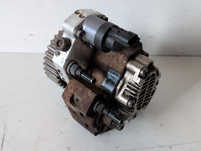 Recambio de bomba inyeccion para renault scenic ii (jm) f9q804 referencia OEM IAM 0445010087  