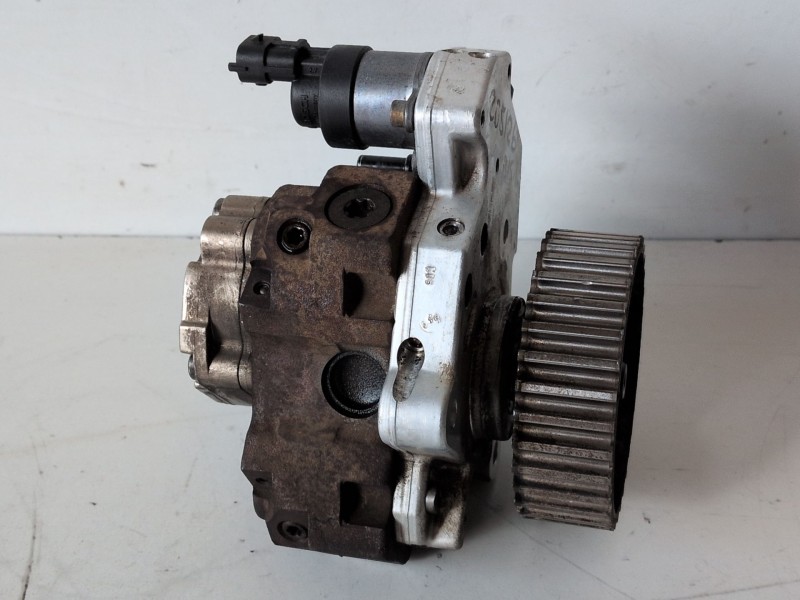 Recambio de bomba inyeccion para renault scenic ii (jm) f9q804 referencia OEM IAM 0445010087  