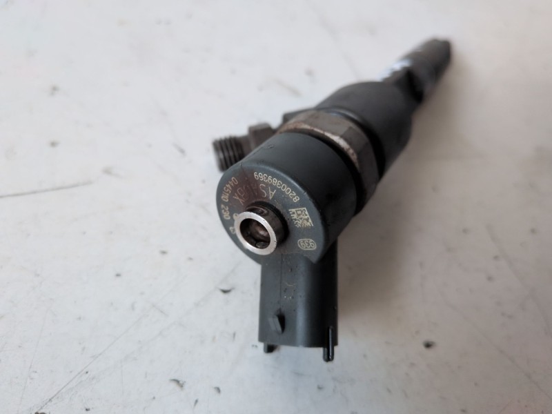 Recambio de inyector para renault scenic ii (jm) f9q804 referencia OEM IAM   