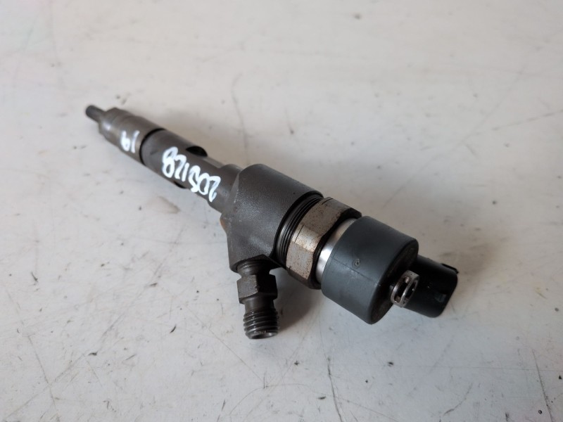 Recambio de inyector para renault scenic ii (jm) f9q804 referencia OEM IAM   