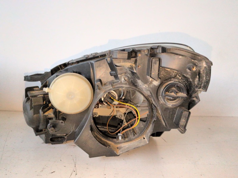 Recambio de faro derecho para mercedes-benz clase b (bm 245) 640940 referencia OEM IAM A1698201861  