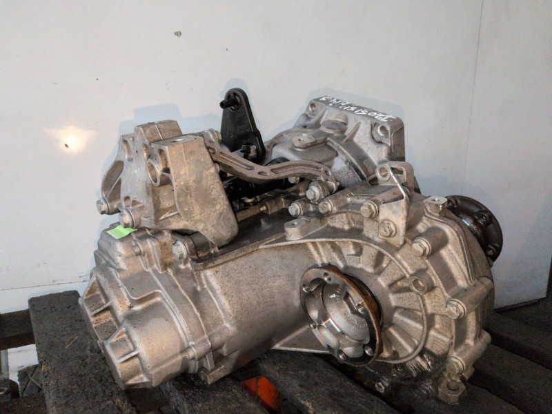 Recambio de caja cambios para volkswagen passat cc (357) cda referencia OEM IAM KVT  