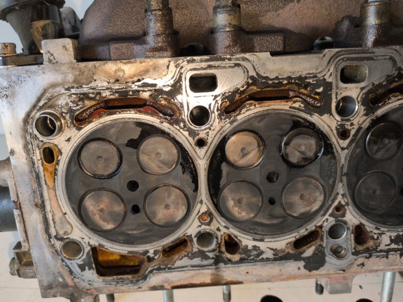 Recambio de culata para opel insignia berlina a20dth referencia OEM IAM 55571949  