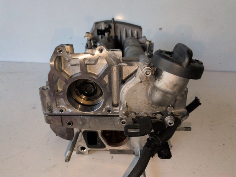 Recambio de culata para opel insignia berlina a20dth referencia OEM IAM 55571949  