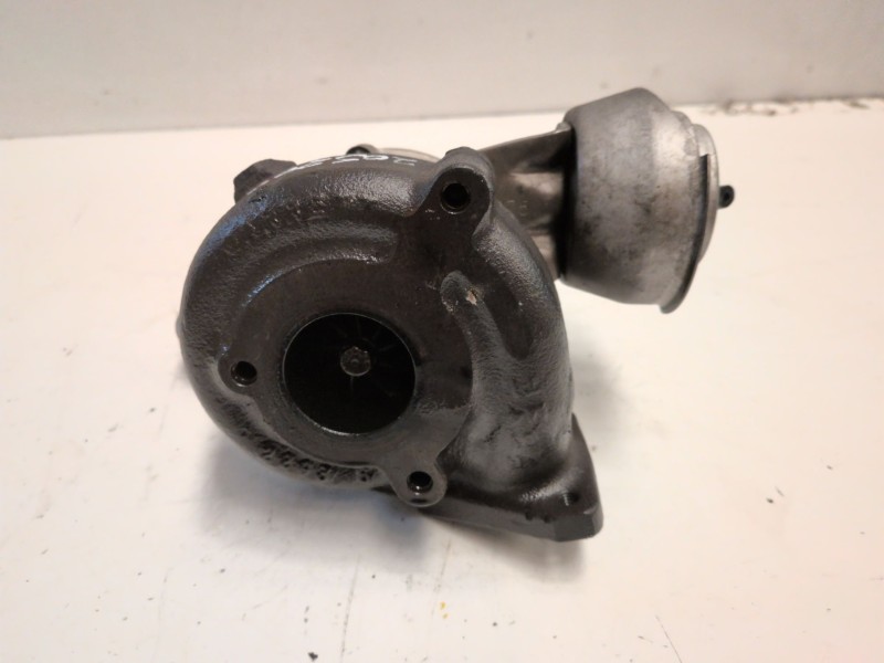 Recambio de turbocompresor para opel vectra c berlina y22dtr referencia OEM IAM 24445062  