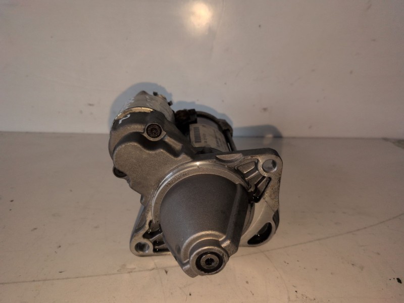 Recambio de motor arranque para opel corsa e b14xer referencia OEM IAM 0001192069  