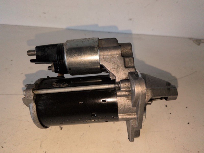 Recambio de motor arranque para opel corsa e b14xer referencia OEM IAM 0001192069  