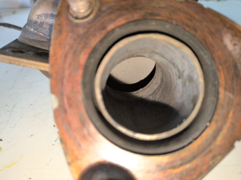 Recambio de catalizador para opel corsa e b14xer referencia OEM IAM 25195105  