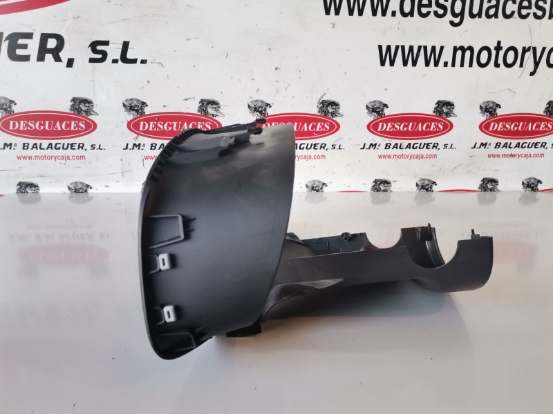 Recambio de moldura para seat leon st 5f8 cjxc referencia OEM IAM 5F0857244A  