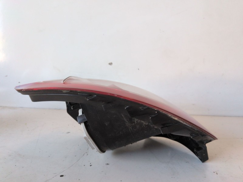 Recambio de piloto trasero izquierdo para fiat ii bravo (198) 198a3000 referencia OEM IAM   