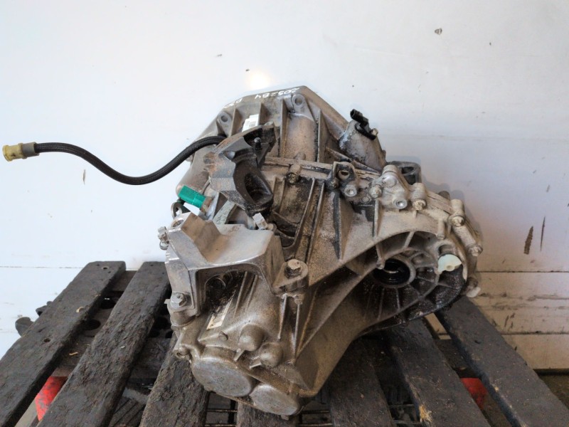 Recambio de caja cambios para renault megane iii berlina 5p k9k832 referencia OEM IAM TL4A045  