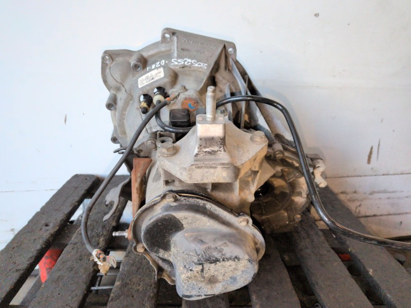 Recambio de caja cambios para ford fiesta (cbk) fxja referencia OEM IAM 2N1R7002CC  