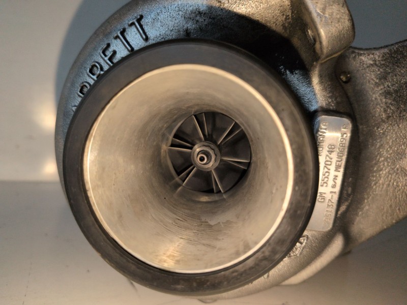 Recambio de turbocompresor para opel insignia berlina a20dth referencia OEM IAM 55570748  
