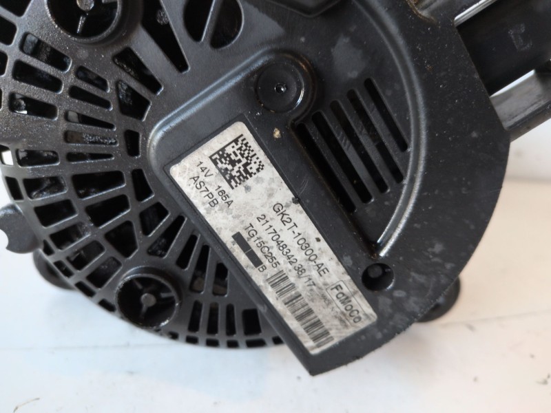 Recambio de alternador para ford transit/tourneo custom combi (ttf) ymf6 referencia OEM IAM GK2T10300AE  